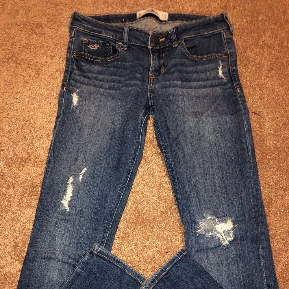 Hollister ripped skinny jean
